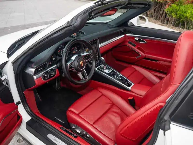 2014 Porsche 911 Targa 4 3.4L — миниатюра 18
