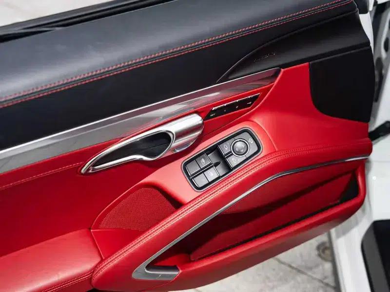 2014 Porsche 911 Targa 4 3.4L — миниатюра 21