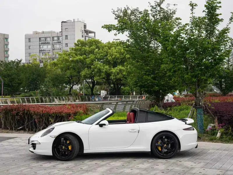 2014 Porsche 911 Targa 4 3.4L — миниатюра 4