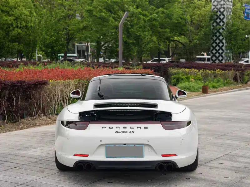 2014 Porsche 911 Targa 4 3.4L — миниатюра 6