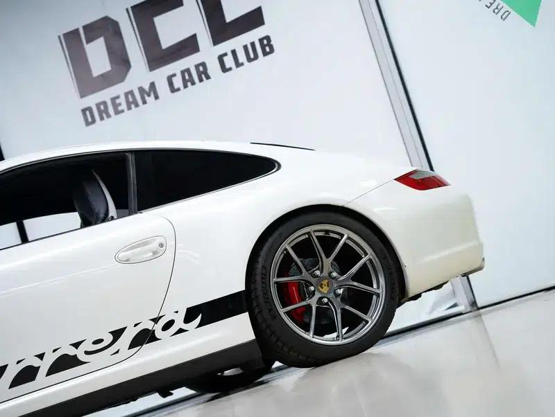 2008 Porsche 911 3.6L Manual 4WD 4-Seater Factory Custom Edition — миниатюра 20