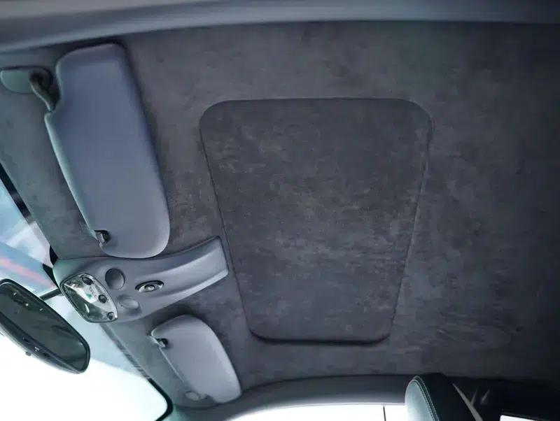 2008 Porsche 911 3.6L Manual 4WD 4-Seater Factory Custom Edition — миниатюра 45