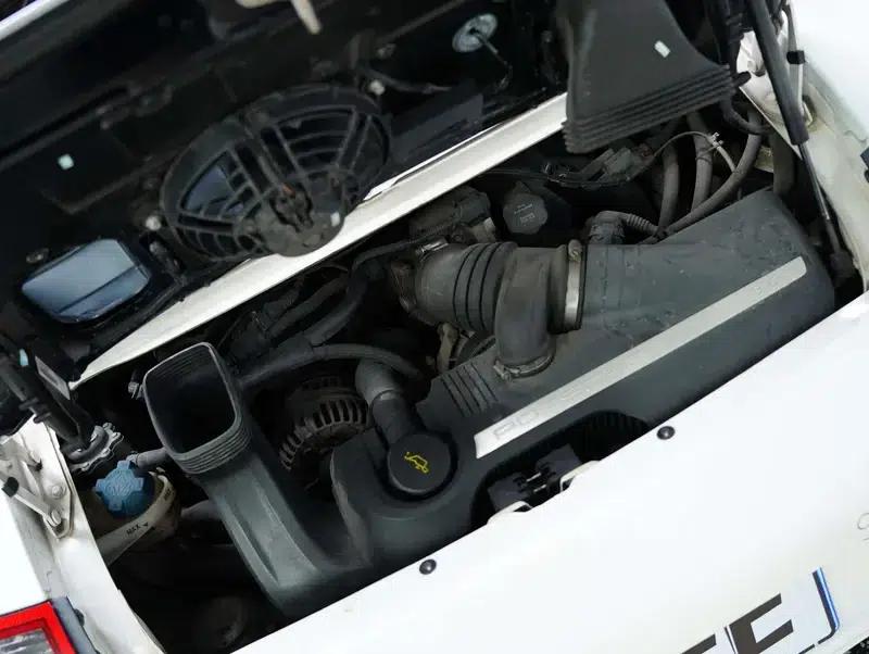 2008 Porsche 911 3.6L Manual 4WD 4-Seater Factory Custom Edition — миниатюра 8