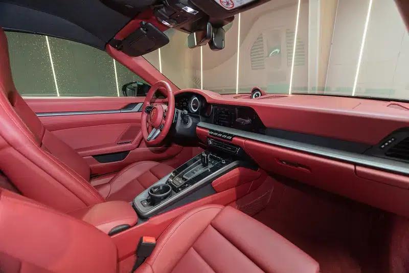 2022 Porsche 911 Carrera 3.0T — миниатюра 18