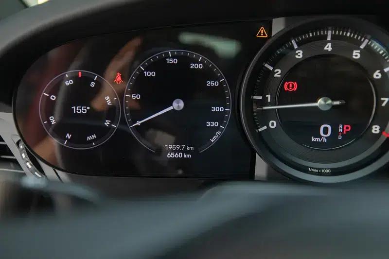 2023 Porsche 911 Carrera 3.0T — миниатюра 13
