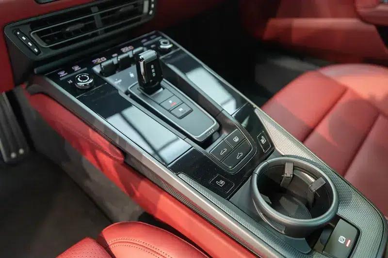 2023 Porsche 911 Carrera 3.0T — миниатюра 14