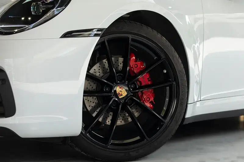 2023 Porsche 911 Carrera 3.0T — миниатюра 8