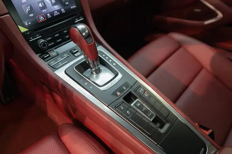 2016 Porsche 911 Carrera 3.0T — миниатюра 12