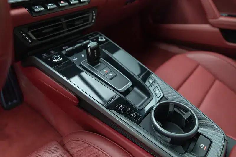 2023 Porsche 911 Carrera 3.0T — миниатюра 13