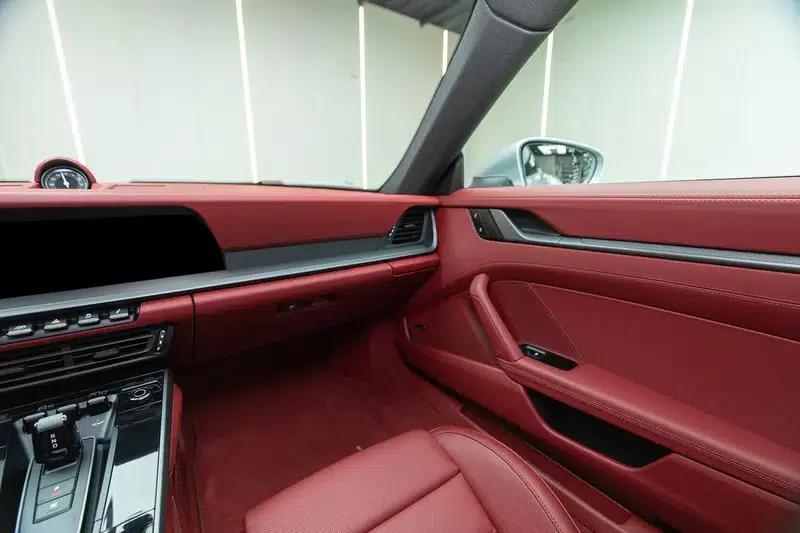 2023 Porsche 911 Carrera 3.0T — миниатюра 8