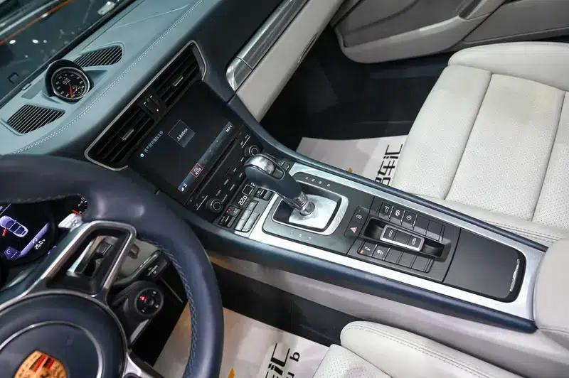 2016 Porsche 911 Targa 4 3.0T — миниатюра 19
