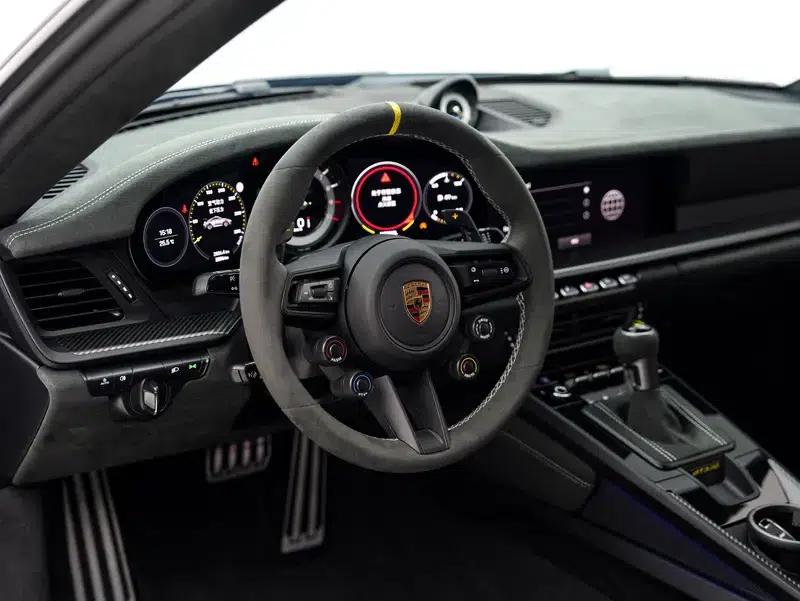 Porsche 911 2025 4.0L Automatic Rear-Wheel Drive 2-Seater (Parallel Import) — миниатюра 29