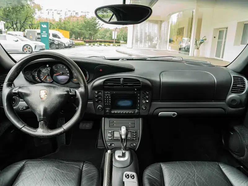 2003 Porsche 911 Carrera 4S Cabriolet 3.6 Automatic — миниатюра 11
