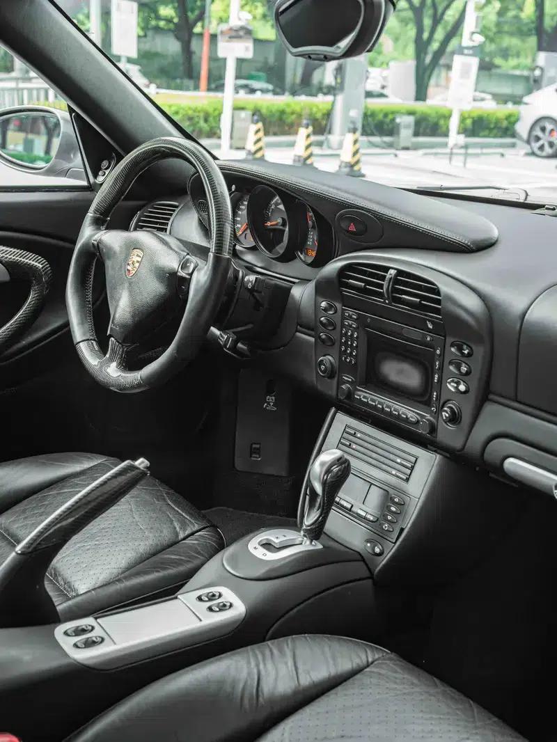 2003 Porsche 911 Carrera 4S Cabriolet 3.6 Automatic — миниатюра 13