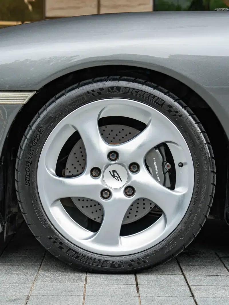 2003 Porsche 911 Carrera 4S Cabriolet 3.6 Automatic — миниатюра 15