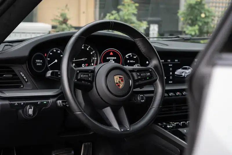 2022 Porsche 911 Carrera 3.0T — миниатюра 22