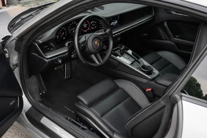 2022 Porsche 911 Carrera 3.0T — миниатюра 30