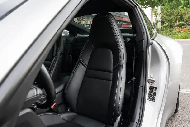 2022 Porsche 911 Carrera 3.0T — миниатюра 31