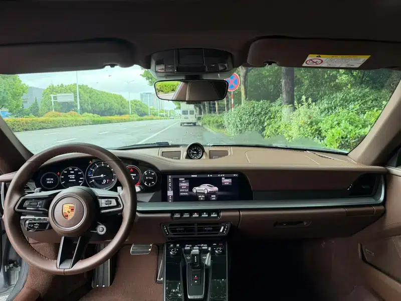 Porsche 911 2020 Carrera 3.0T — миниатюра 10