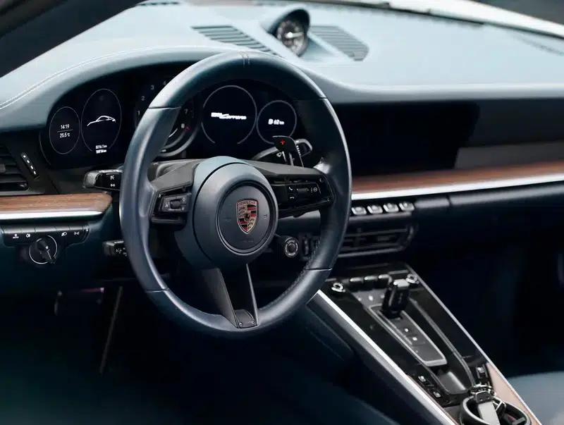 2023 Porsche 911 Carrera 3.0T — миниатюра 12