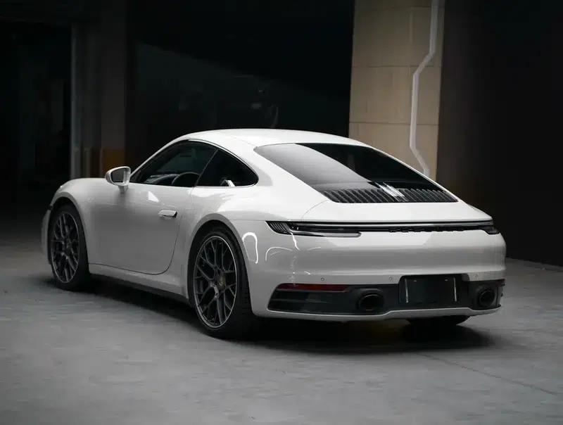2023 Porsche 911 Carrera 3.0T — миниатюра 5