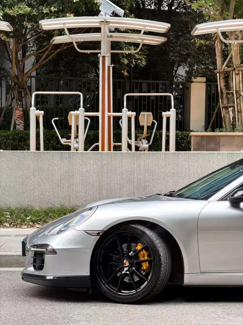 2015 Porsche 911 Carrera 3.4L Style Edition — миниатюра 9