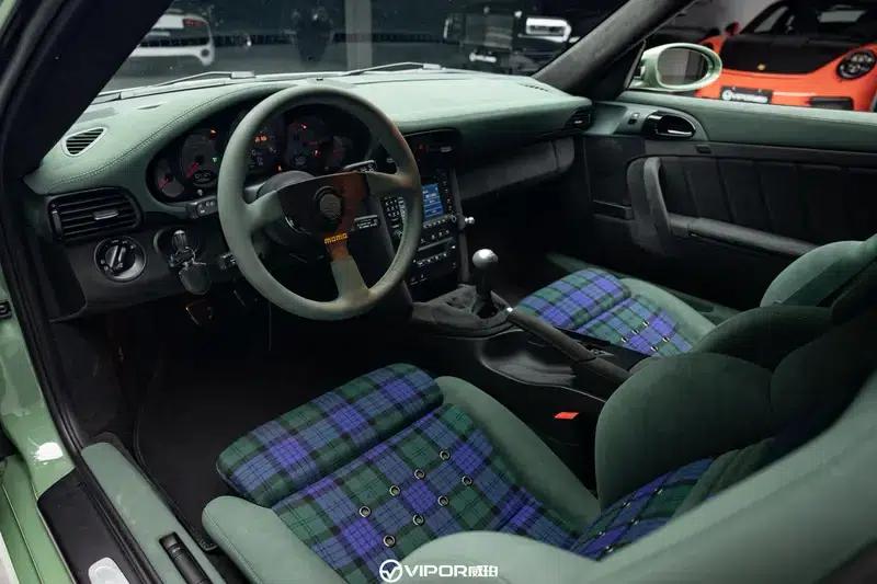 2005 Porsche 911 Carrera 4S MT 3.8L — миниатюра 15