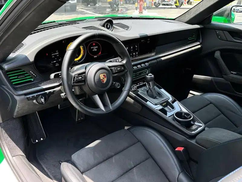 Porsche 911 2023 4.0L Automatic AWD 2-Seater (Parallel Import) — миниатюра 14