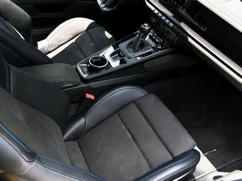 Porsche 911 2023 4.0L Automatic AWD 2-Seater (Parallel Import) — миниатюра 6