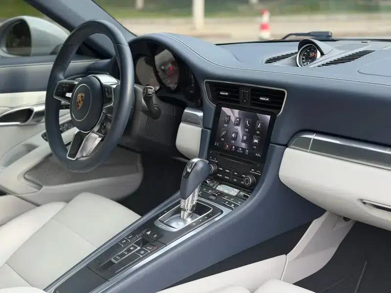 2016 Porsche 911 Carrera 3.0T — миниатюра 15