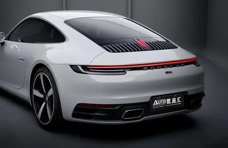 2022 Porsche 911 Carrera 4 3.0T — миниатюра 11