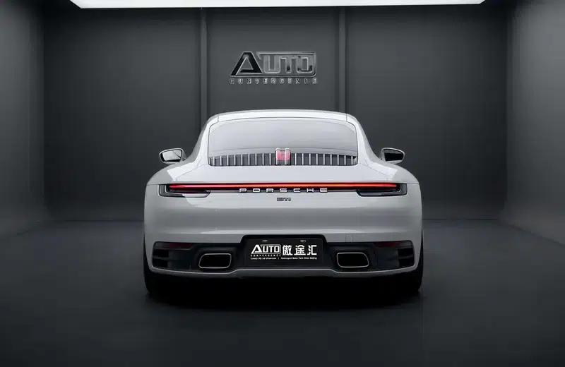 2022 Porsche 911 Carrera 4 3.0T — миниатюра 4