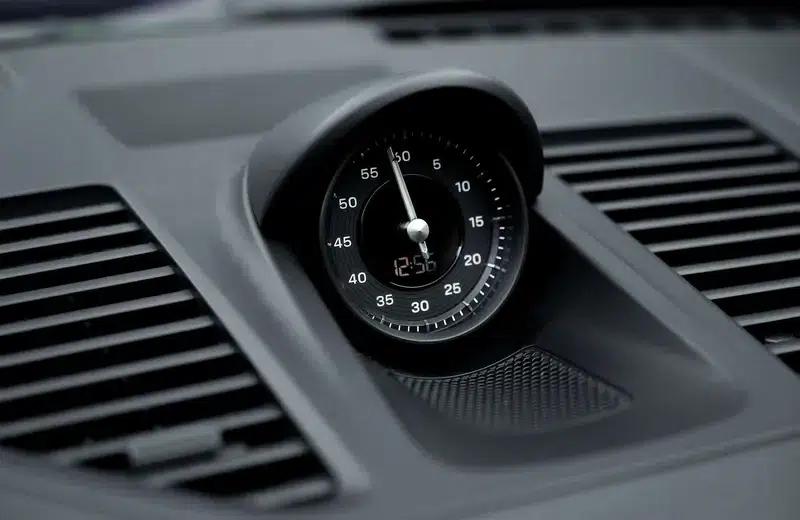 2022 Porsche 911 Carrera 4 3.0T — миниатюра 7