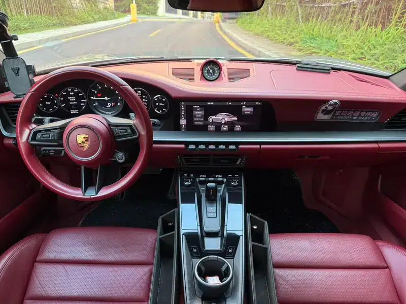 Porsche 911 2020 Carrera 3.0T — миниатюра 10