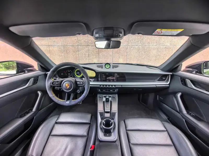 Porsche 911 2020 Carrera 3.0T — миниатюра 13