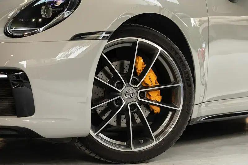 2022 Porsche 911 Carrera 3.0T — миниатюра 8