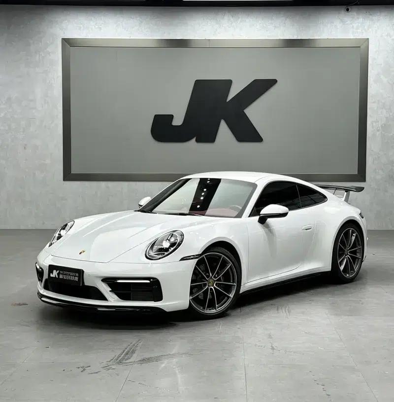 2024 Porsche 911 3.0T Automatic Rear-Wheel Drive 4-Seat Factory Custom Edition — миниатюра 1
