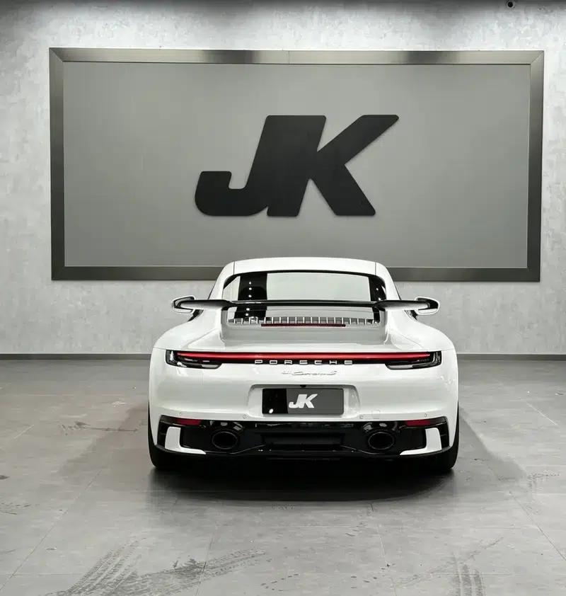 2024 Porsche 911 3.0T Automatic Rear-Wheel Drive 4-Seat Factory Custom Edition — миниатюра 5