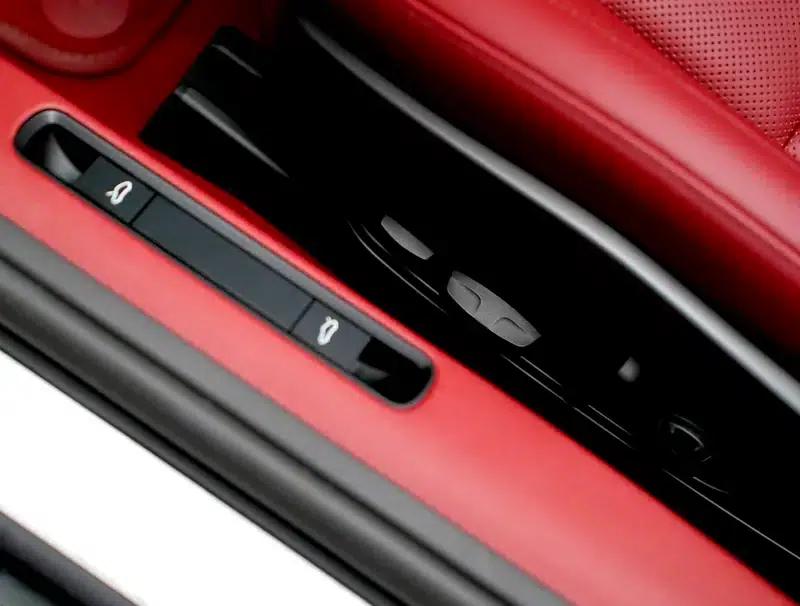 2023 Porsche 911 Carrera Cabriolet 3.0T — миниатюра 12