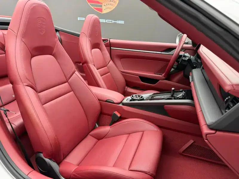 2020 Porsche 911 Carrera Cabriolet 3.0T — миниатюра 21