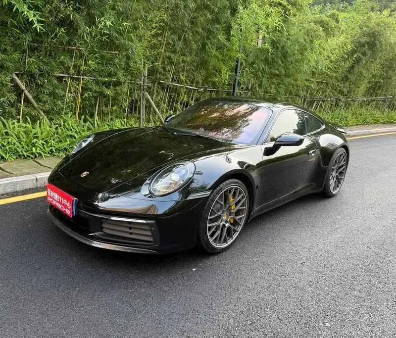 Porsche 911 2020 Carrera 3.0T — миниатюра 1