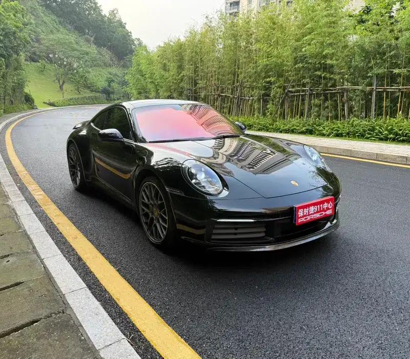 Porsche 911 2020 Carrera 3.0T — миниатюра 3