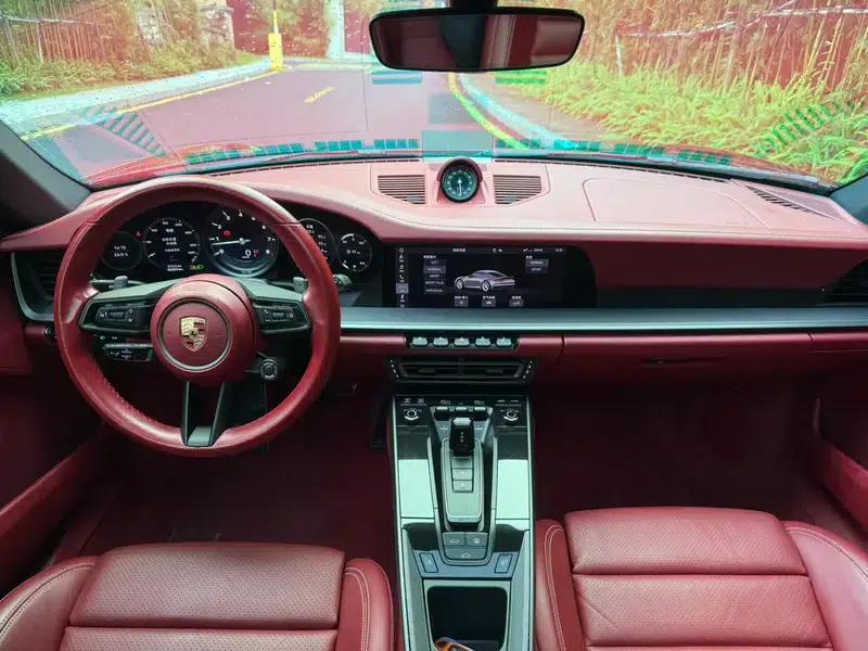 Porsche 911 2020 Carrera 3.0T — миниатюра 10