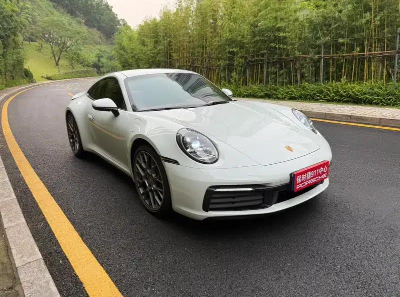 2022 Porsche 911 Carrera 3.0T — миниатюра 3