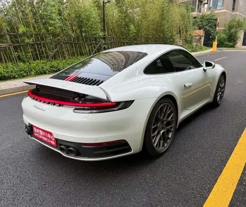 2022 Porsche 911 Carrera 3.0T — миниатюра 7