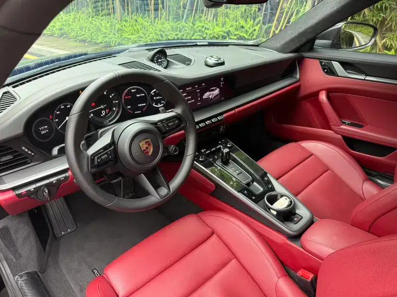 2023 Porsche 911 Carrera 3.0T — миниатюра 11