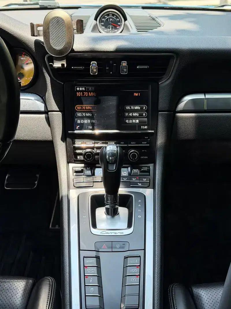 2015 Porsche 911 Carrera 3.4L Style Edition — миниатюра 14
