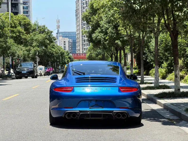 2015 Porsche 911 Carrera 3.4L Style Edition — миниатюра 3