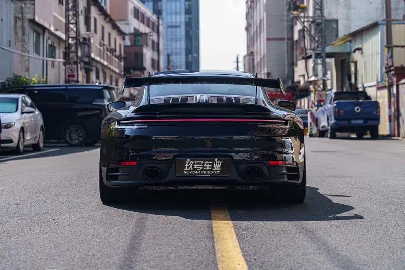 Porsche 911 2020 Carrera 3.0T — миниатюра 3
