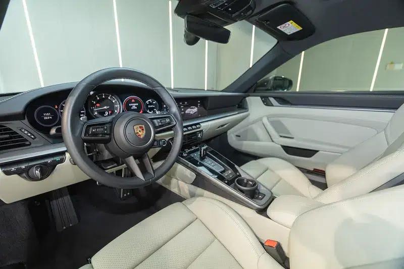 2023 Porsche 911 Carrera S 3.0T — миниатюра 16